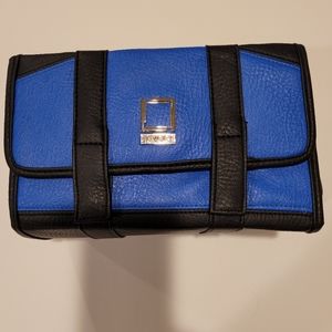 Toiletries roll up travel bag